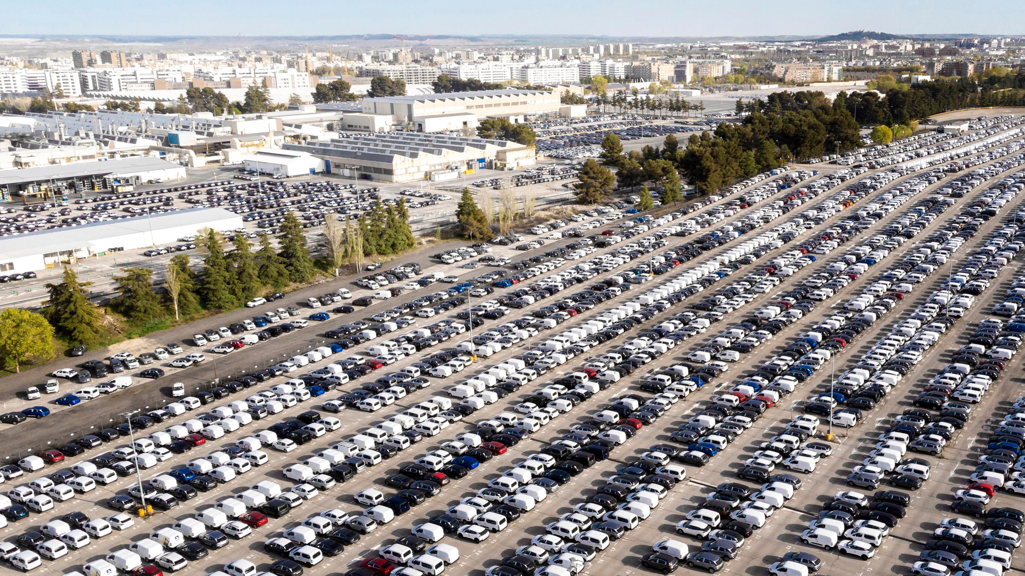 Compare Meet & Greet Parking Prices Now at Compare My Airport Parking!